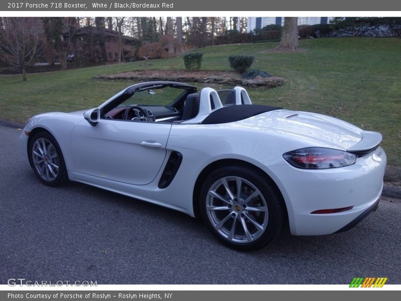 White / Black/Bordeaux Red 2017 Porsche 718 Boxster