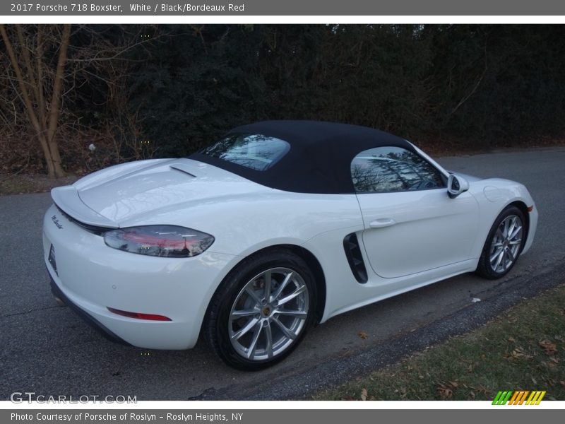 White / Black/Bordeaux Red 2017 Porsche 718 Boxster