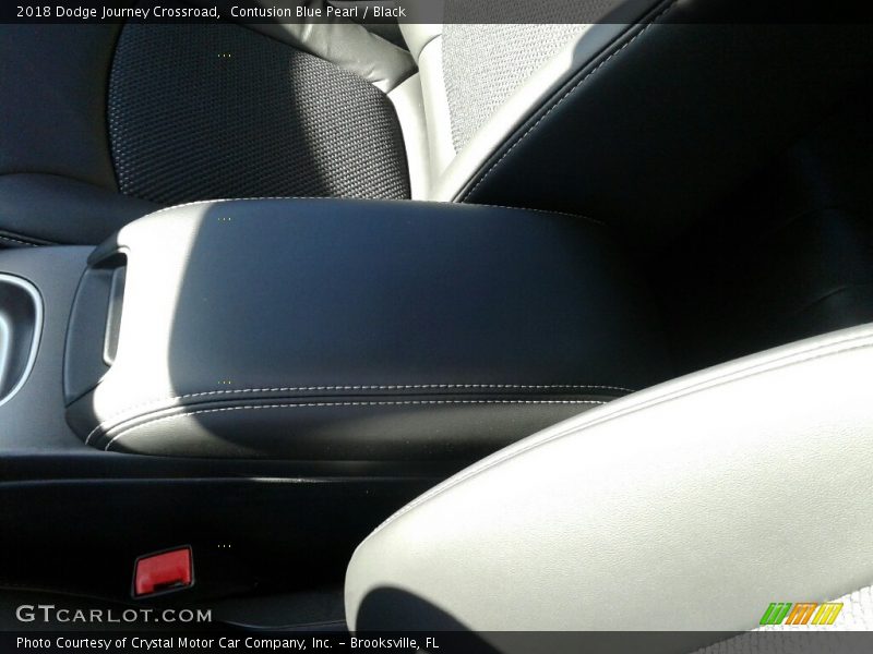 Contusion Blue Pearl / Black 2018 Dodge Journey Crossroad