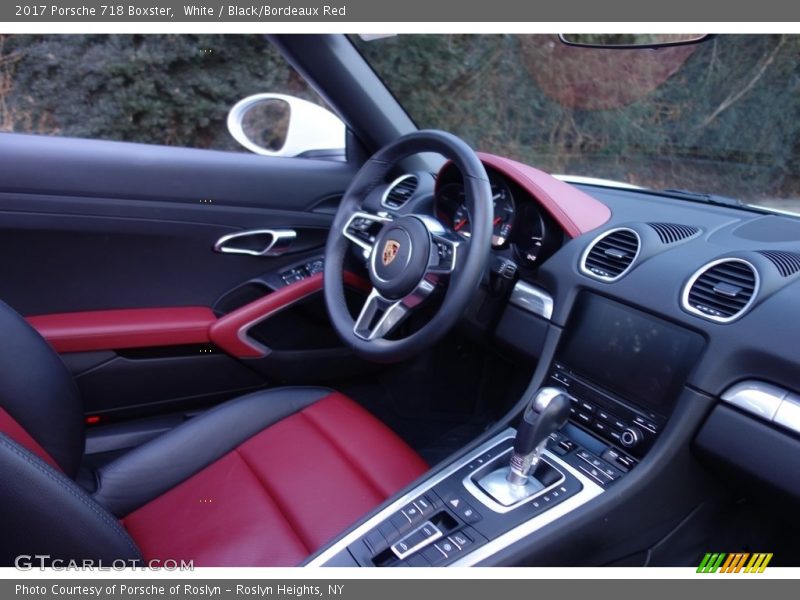 White / Black/Bordeaux Red 2017 Porsche 718 Boxster