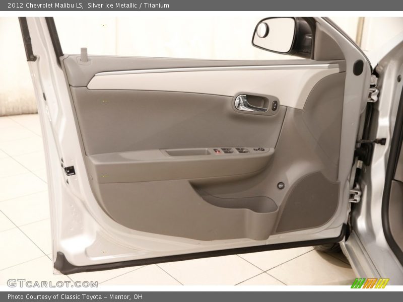 Silver Ice Metallic / Titanium 2012 Chevrolet Malibu LS