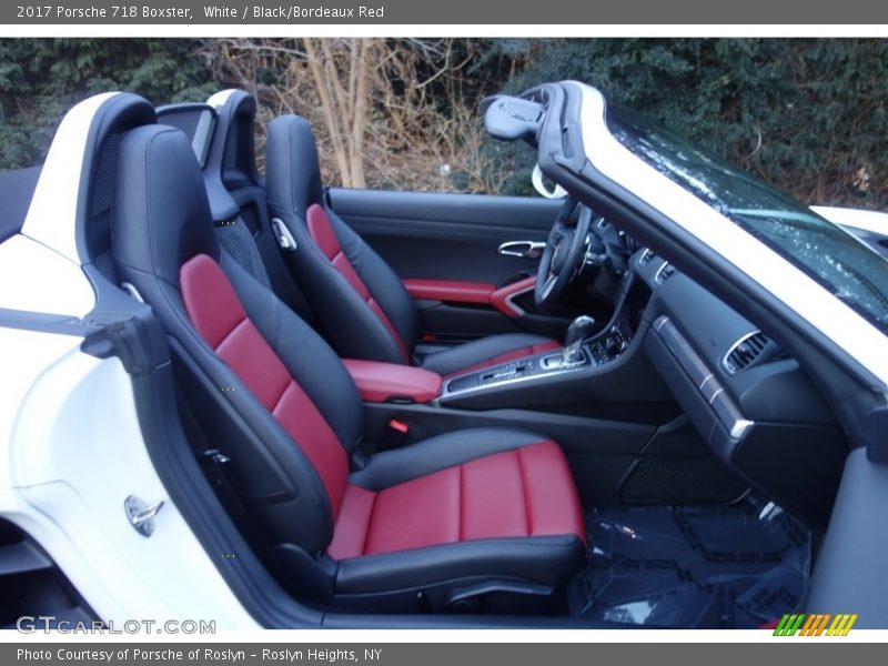 White / Black/Bordeaux Red 2017 Porsche 718 Boxster