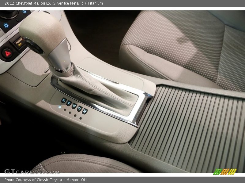 Silver Ice Metallic / Titanium 2012 Chevrolet Malibu LS