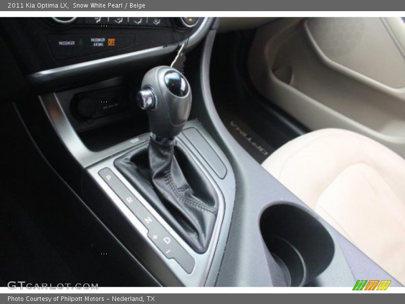 Snow White Pearl / Beige 2011 Kia Optima LX