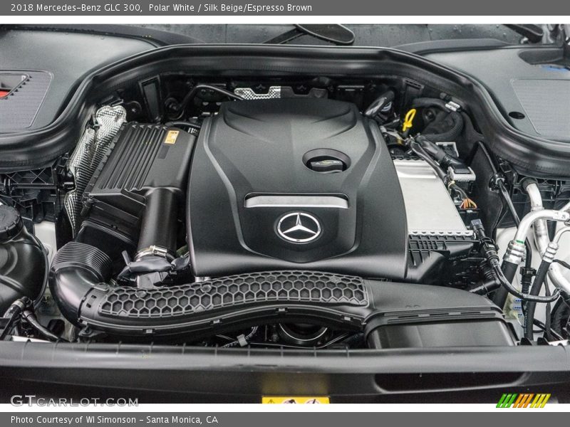 Polar White / Silk Beige/Espresso Brown 2018 Mercedes-Benz GLC 300