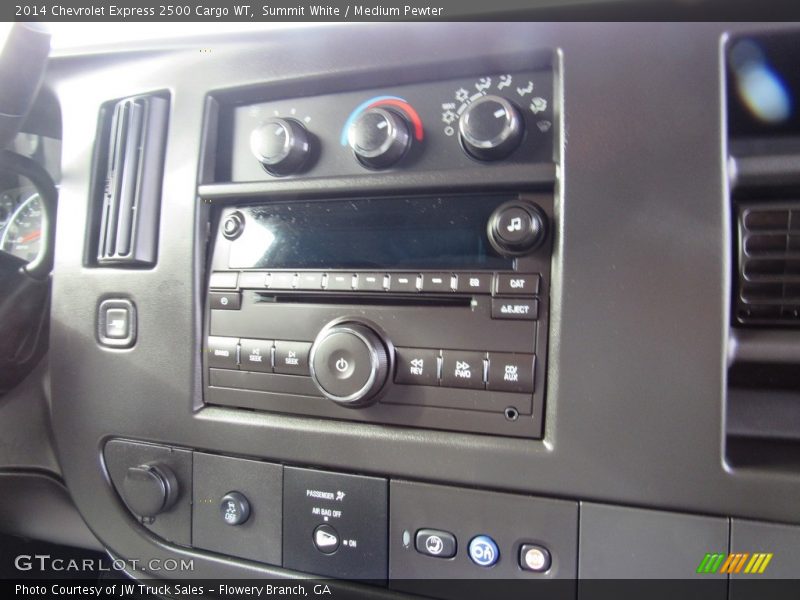Summit White / Medium Pewter 2014 Chevrolet Express 2500 Cargo WT