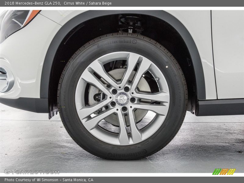 Cirrus White / Sahara Beige 2018 Mercedes-Benz GLA 250