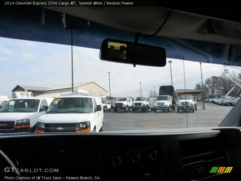 Summit White / Medium Pewter 2014 Chevrolet Express 2500 Cargo WT