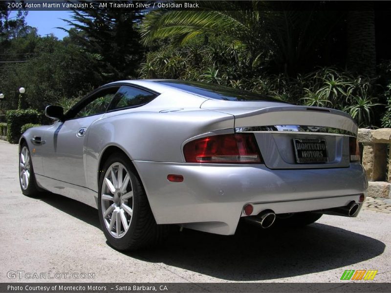 AM Titanium Silver / Obsidian Black 2005 Aston Martin Vanquish S