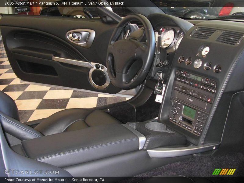 AM Titanium Silver / Obsidian Black 2005 Aston Martin Vanquish S