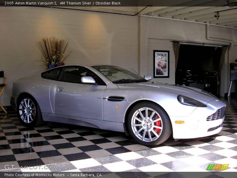 AM Titanium Silver / Obsidian Black 2005 Aston Martin Vanquish S
