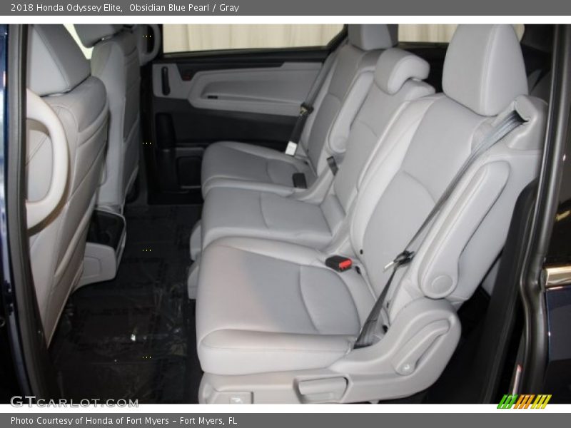 Obsidian Blue Pearl / Gray 2018 Honda Odyssey Elite