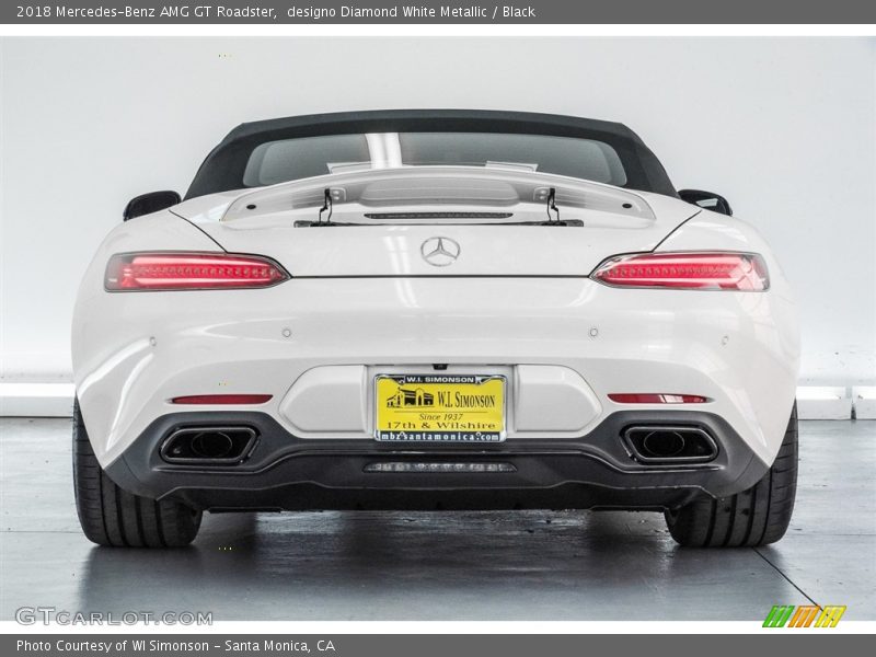 designo Diamond White Metallic / Black 2018 Mercedes-Benz AMG GT Roadster