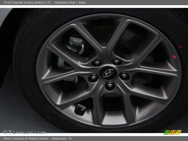 Symphony Silver / Black 2018 Hyundai Sonata Limited 2.0T