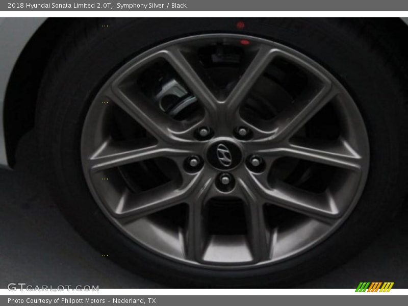 Symphony Silver / Black 2018 Hyundai Sonata Limited 2.0T