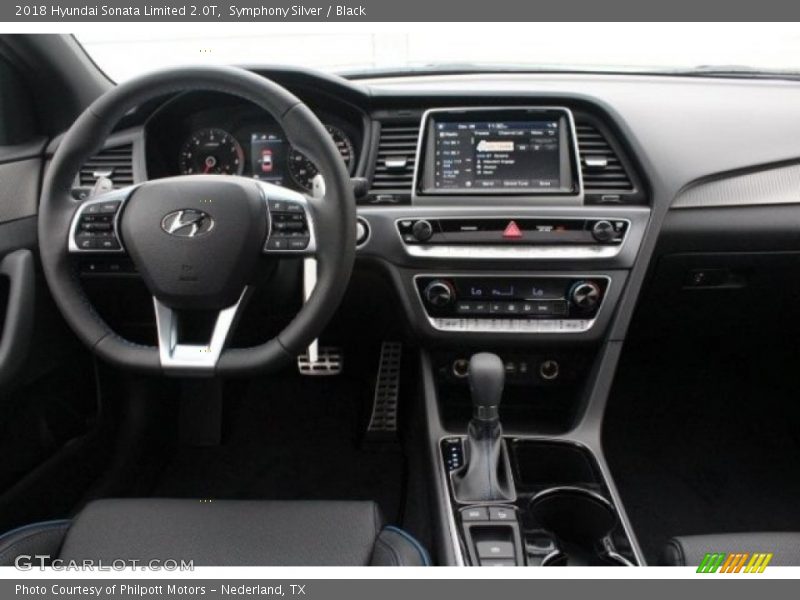 Symphony Silver / Black 2018 Hyundai Sonata Limited 2.0T