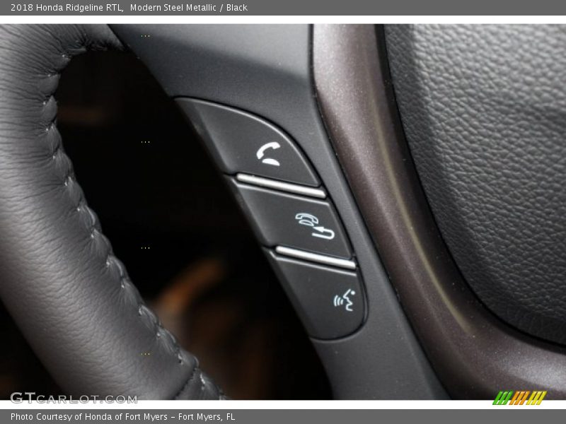 Modern Steel Metallic / Black 2018 Honda Ridgeline RTL