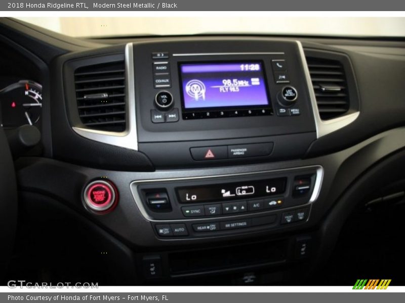 Modern Steel Metallic / Black 2018 Honda Ridgeline RTL