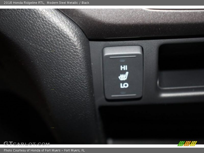 Modern Steel Metallic / Black 2018 Honda Ridgeline RTL