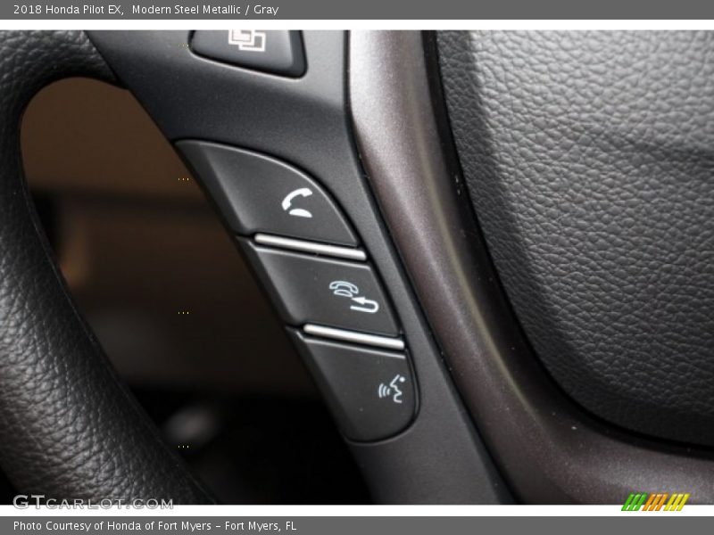 Modern Steel Metallic / Gray 2018 Honda Pilot EX