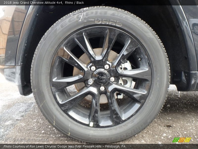 Rhino / Black 2018 Jeep Grand Cherokee Altitude 4x4