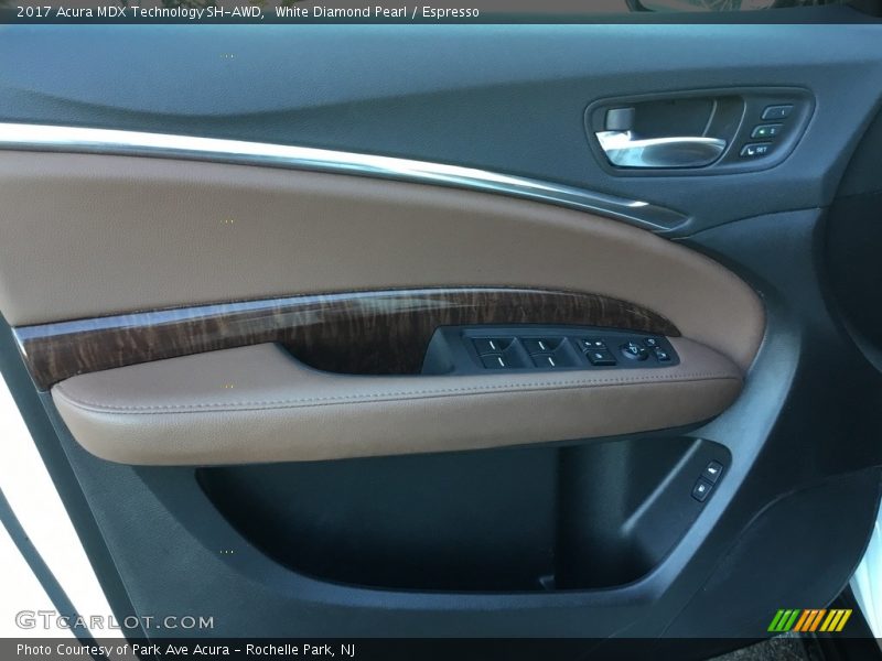 White Diamond Pearl / Espresso 2017 Acura MDX Technology SH-AWD