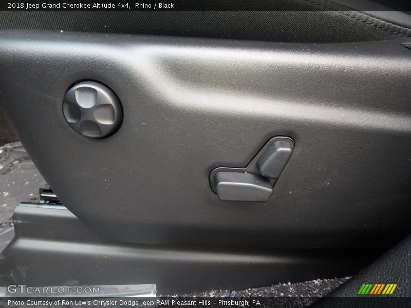 Rhino / Black 2018 Jeep Grand Cherokee Altitude 4x4