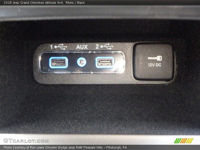 Rhino / Black 2018 Jeep Grand Cherokee Altitude 4x4
