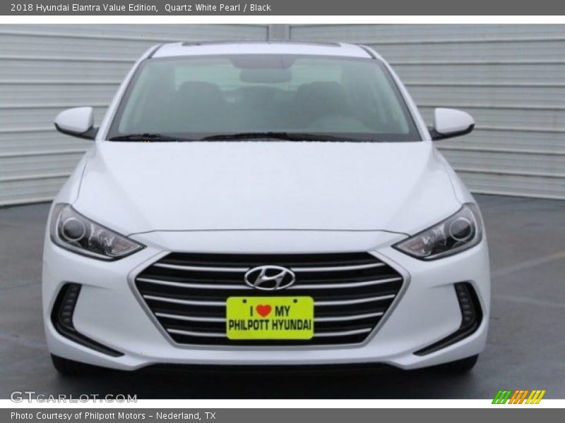 Quartz White Pearl / Black 2018 Hyundai Elantra Value Edition