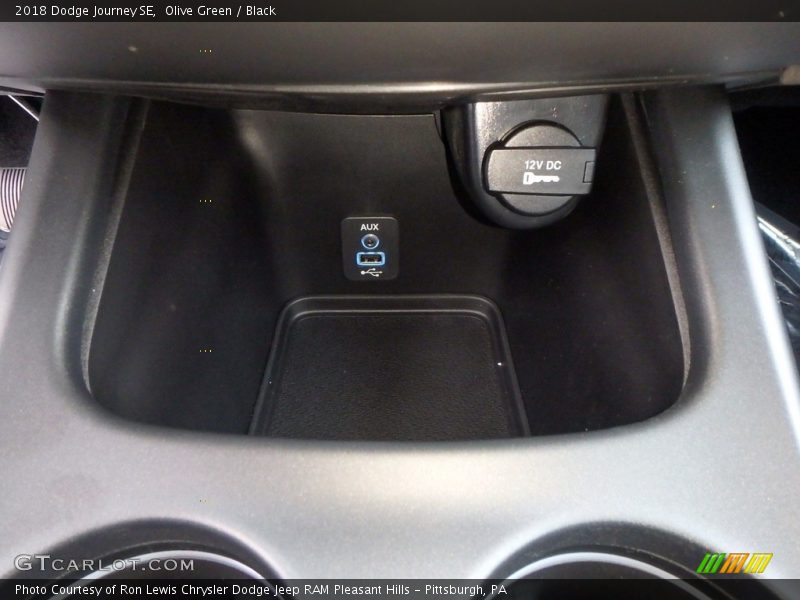 Olive Green / Black 2018 Dodge Journey SE