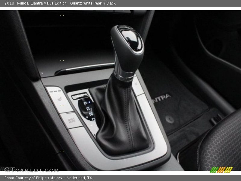 Quartz White Pearl / Black 2018 Hyundai Elantra Value Edition