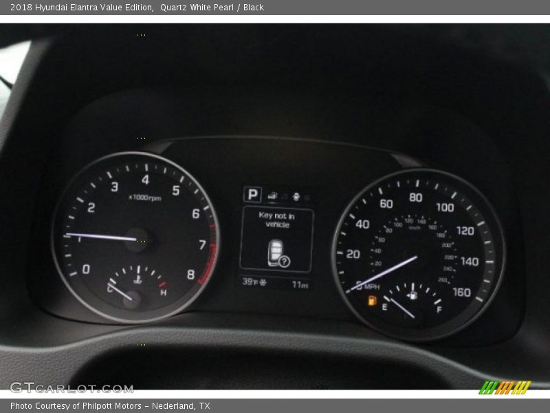 Quartz White Pearl / Black 2018 Hyundai Elantra Value Edition