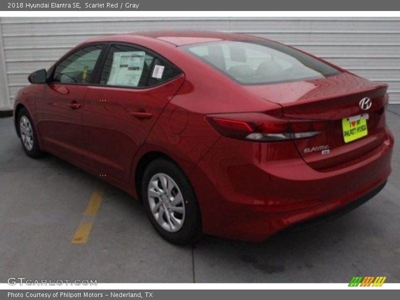 Scarlet Red / Gray 2018 Hyundai Elantra SE