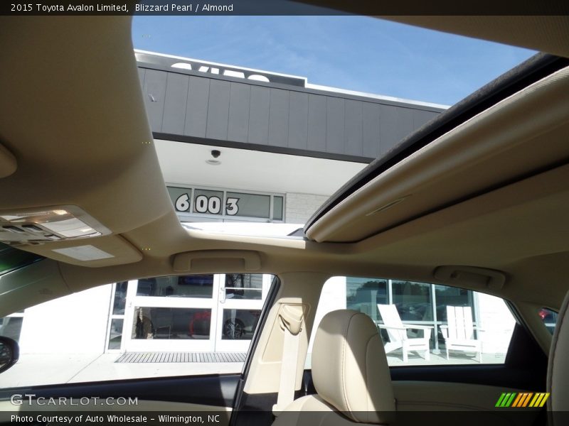 Blizzard Pearl / Almond 2015 Toyota Avalon Limited