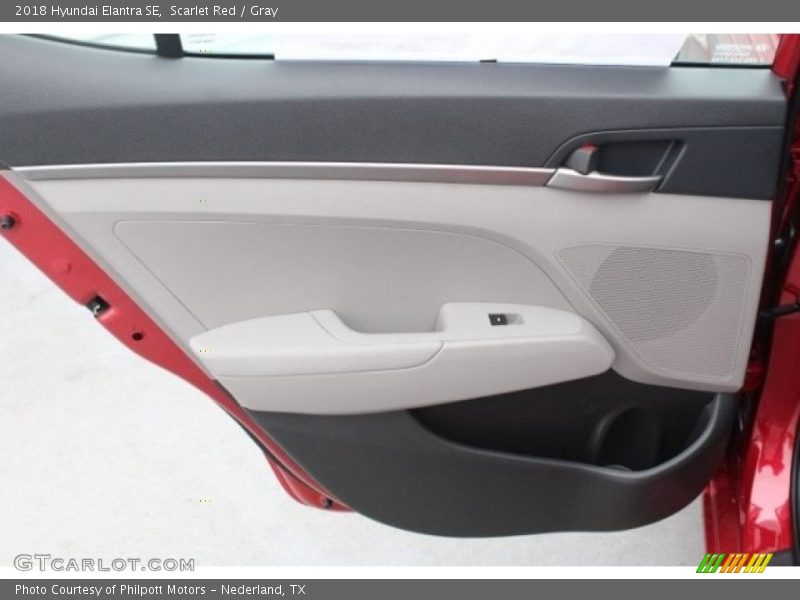Scarlet Red / Gray 2018 Hyundai Elantra SE