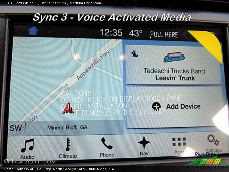 White Platinum / Medium Light Stone 2018 Ford Fusion SE