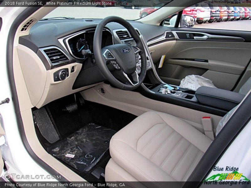 White Platinum / Medium Light Stone 2018 Ford Fusion SE