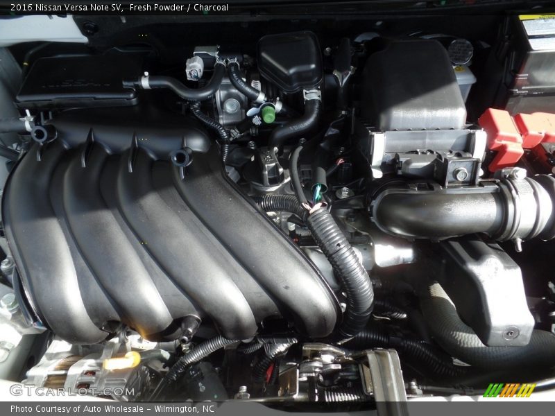 Fresh Powder / Charcoal 2016 Nissan Versa Note SV