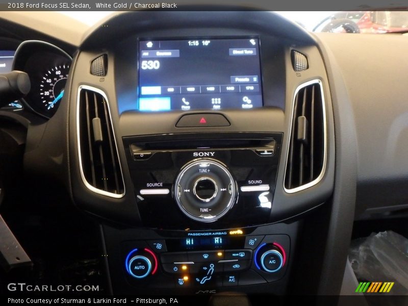 White Gold / Charcoal Black 2018 Ford Focus SEL Sedan