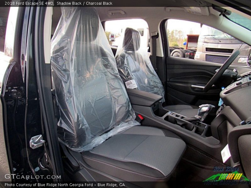 Shadow Black / Charcoal Black 2018 Ford Escape SE 4WD