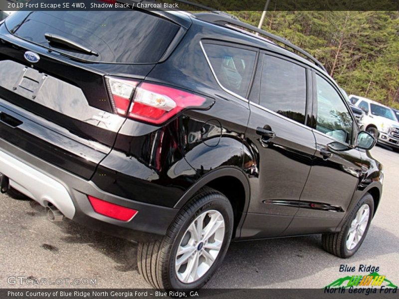 Shadow Black / Charcoal Black 2018 Ford Escape SE 4WD
