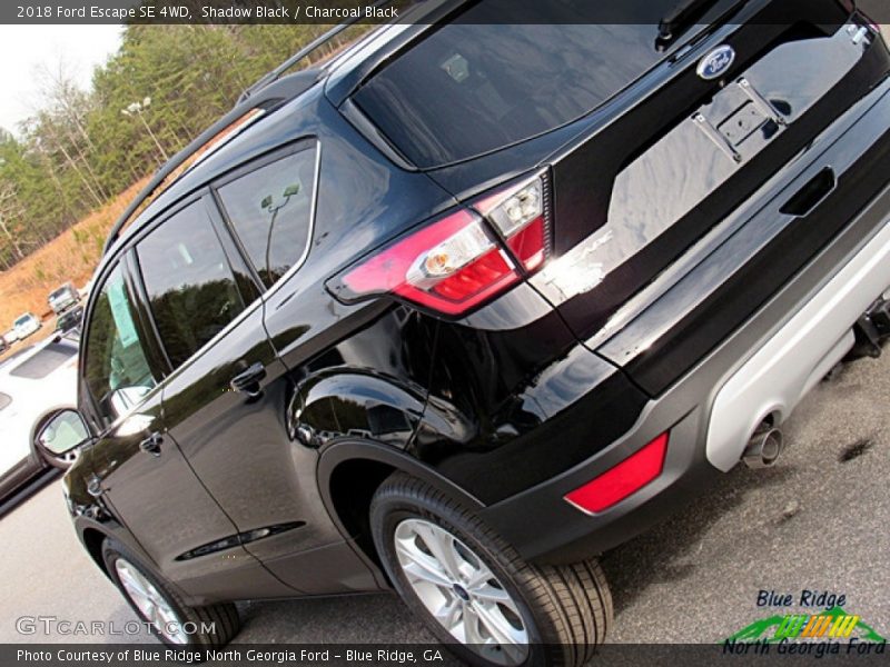 Shadow Black / Charcoal Black 2018 Ford Escape SE 4WD