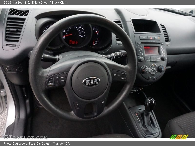 Bright Silver / Black Cloth 2013 Kia Soul 1.6
