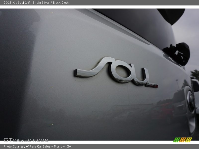 Bright Silver / Black Cloth 2013 Kia Soul 1.6