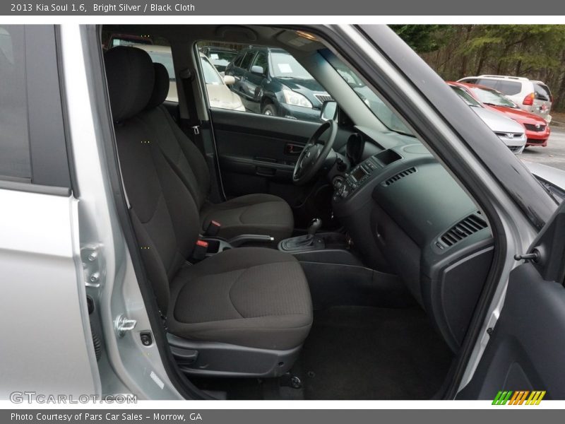 Bright Silver / Black Cloth 2013 Kia Soul 1.6
