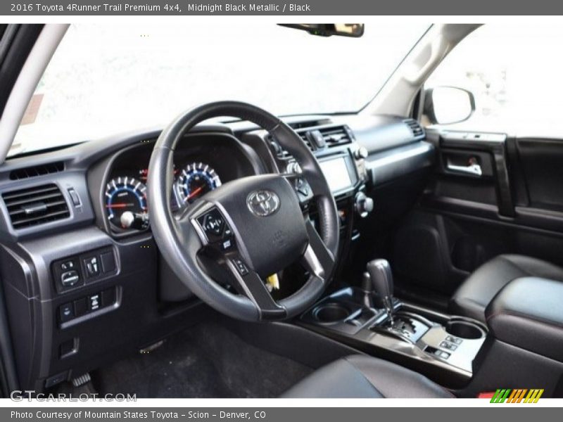 Midnight Black Metallic / Black 2016 Toyota 4Runner Trail Premium 4x4