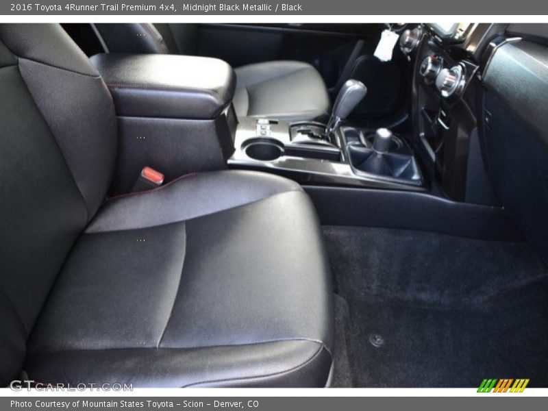 Midnight Black Metallic / Black 2016 Toyota 4Runner Trail Premium 4x4