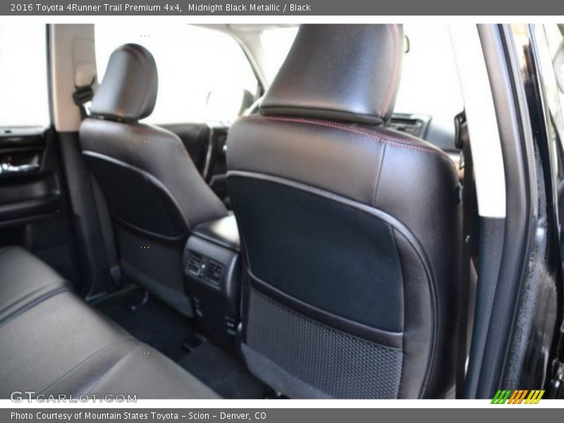 Midnight Black Metallic / Black 2016 Toyota 4Runner Trail Premium 4x4