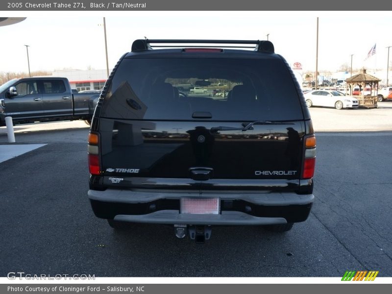 Black / Tan/Neutral 2005 Chevrolet Tahoe Z71