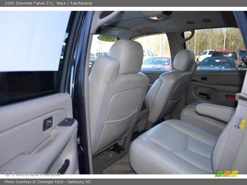 Black / Tan/Neutral 2005 Chevrolet Tahoe Z71